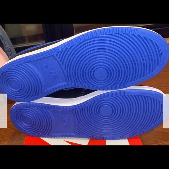 Uptowns - Picture 2 of 2